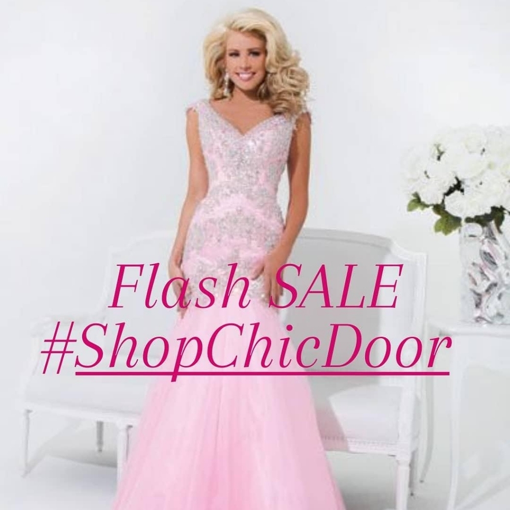 Prom dress Tony Bowls 114530